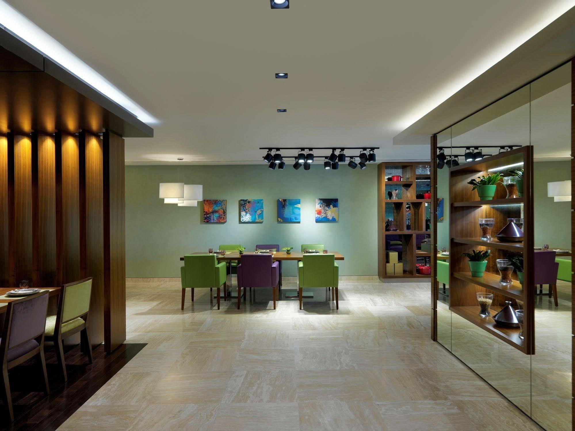 Damac Maison The Vogue Dubai Ngoại thất bức ảnh The interior of the restaurant