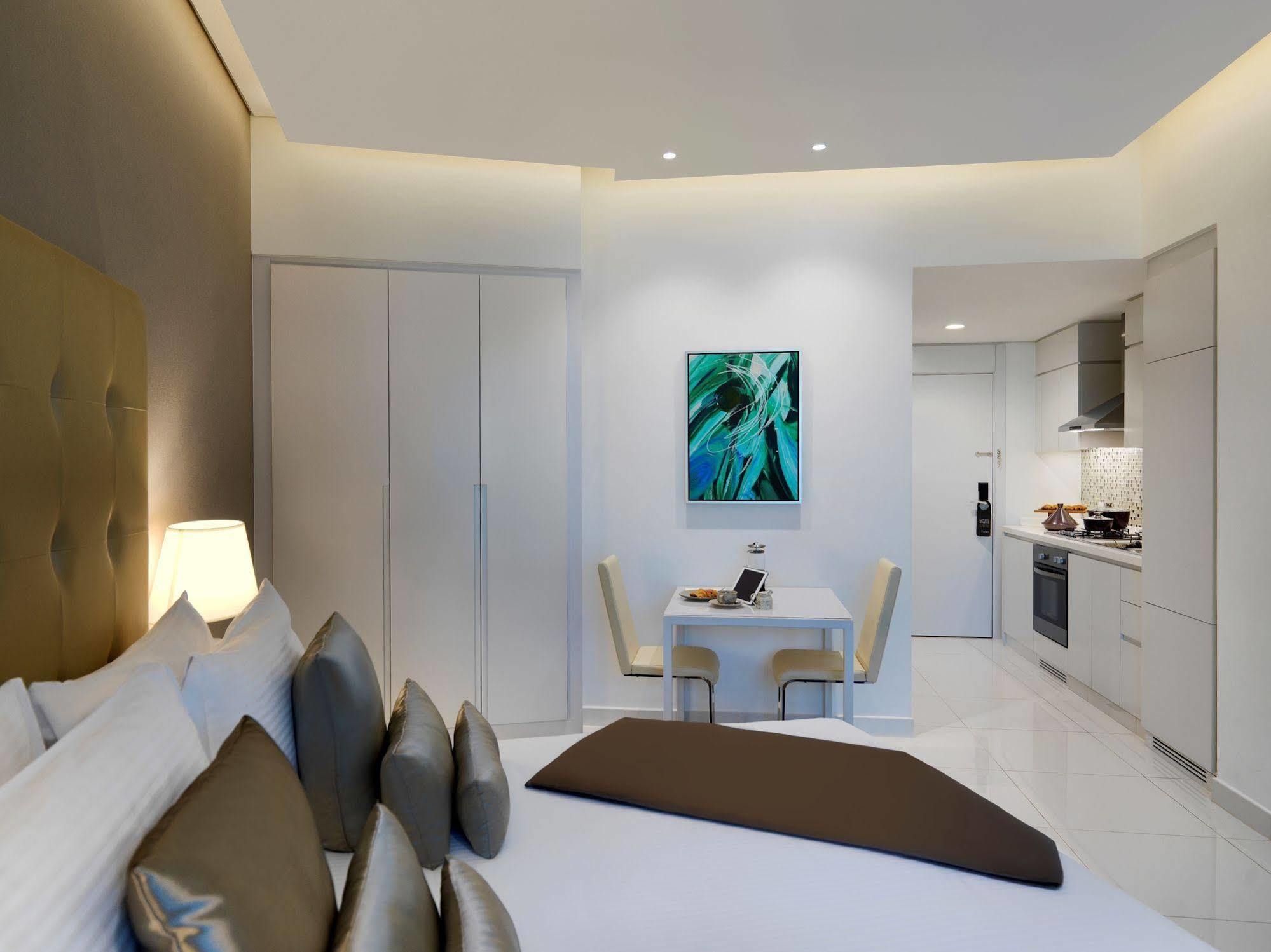 Damac Maison The Vogue Dubai Ngoại thất bức ảnh A typical studio apartment
