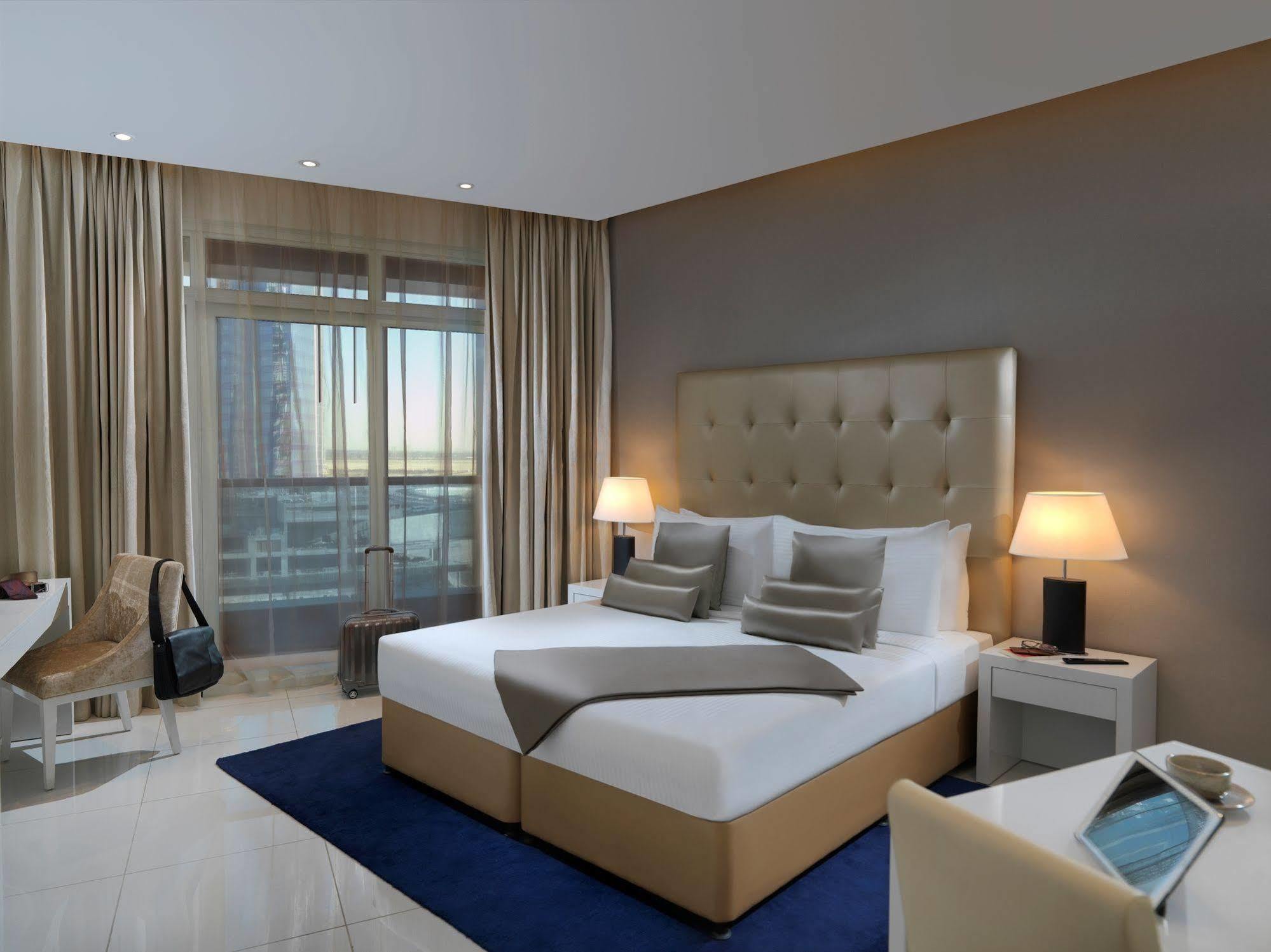 Damac Maison The Vogue Dubai Ngoại thất bức ảnh A bedroom at the hotel
